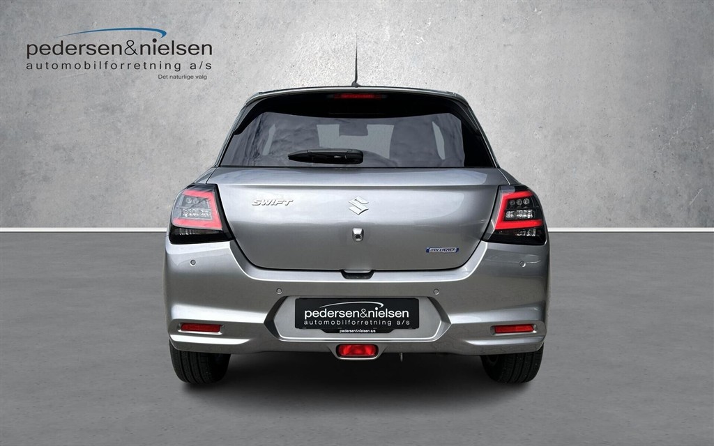 Suzuki Swift 1,2 Desire 82HK 5d - Image 4