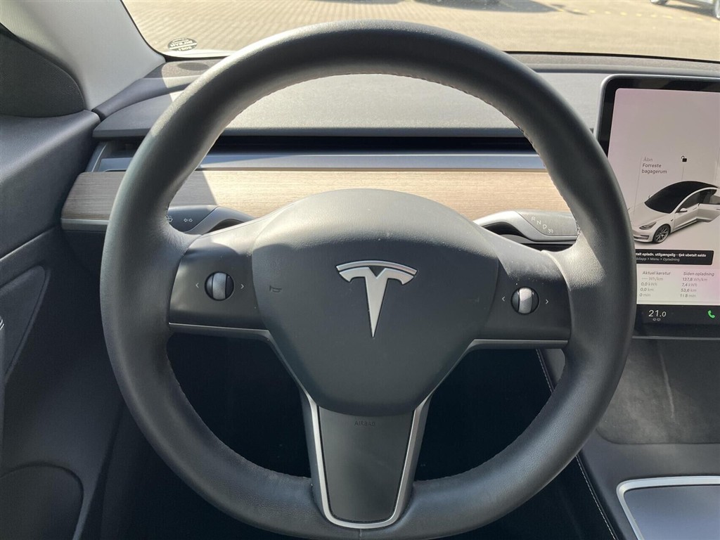 Tesla Model 3 EL Standard Range 283HK Aut. - Image 9
