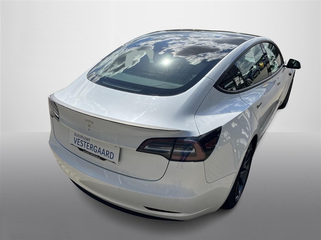Tesla Model 3 EL Standard Range 283HK Aut. - Image 12