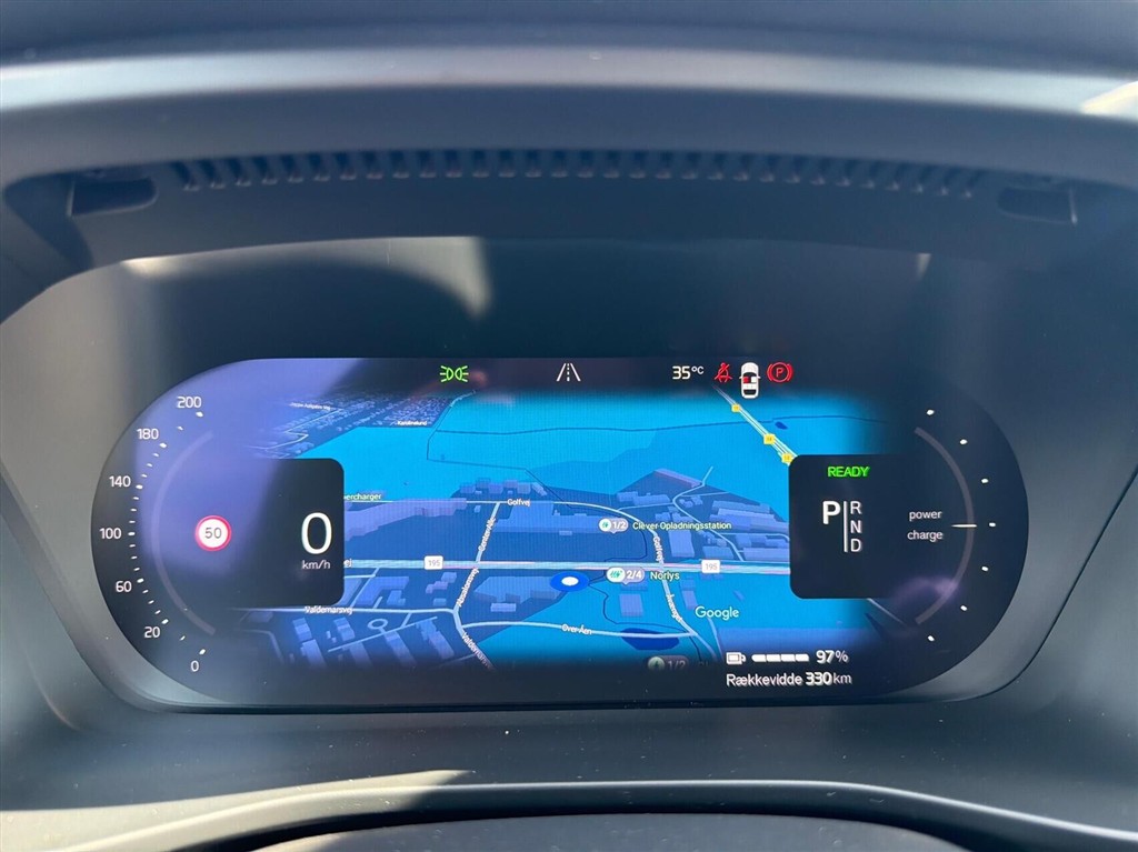 Volvo XC40 P6 Recharge Plus 231HK 5d Aut. - Image 12