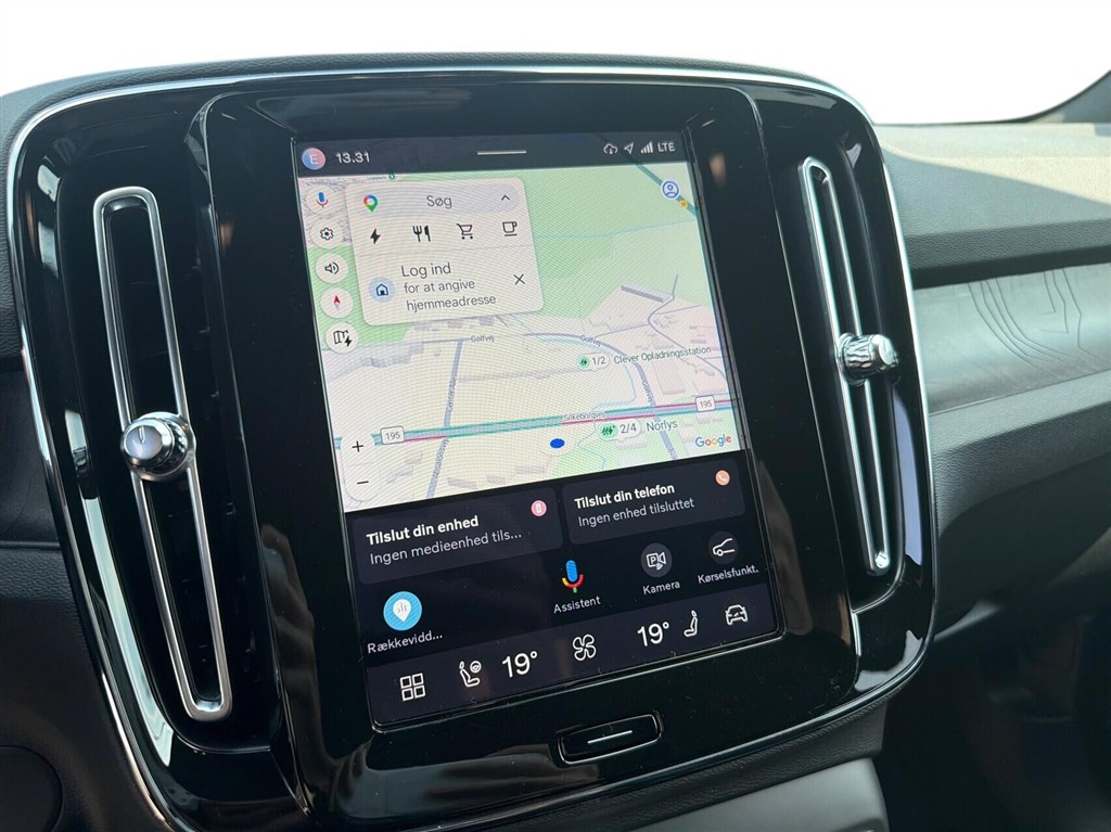 Volvo XC40 P6 Recharge Plus 231HK 5d Aut. - Image 13