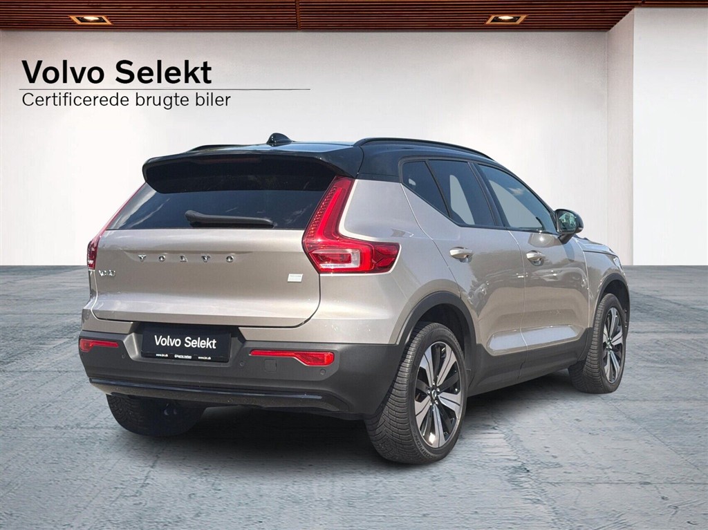 Volvo XC40 P6 Recharge Plus 231HK 5d Aut. - Image 17