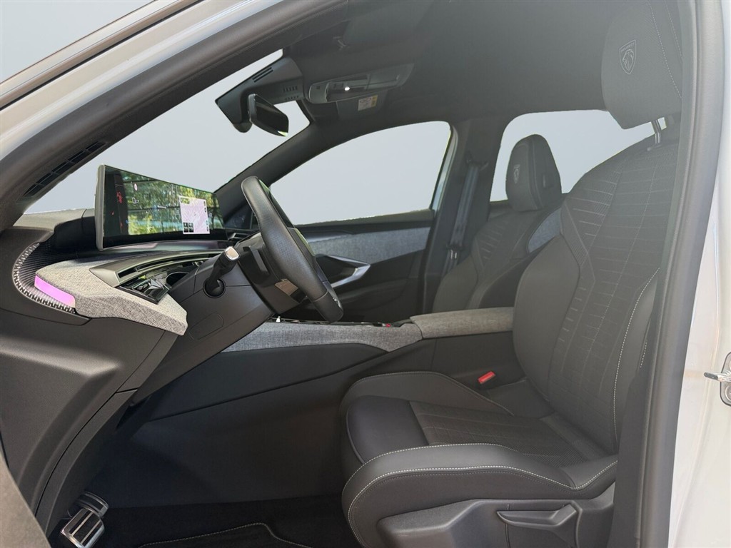 Peugeot e-5008 EL GT 210HK 5d Aut. - Image 10