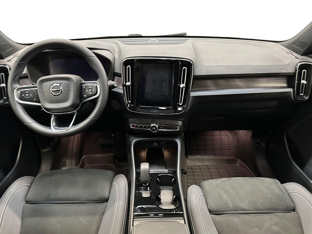 Volvo XC40 P6 Recharge Ultimate 231HK 5d Aut. - Image 6