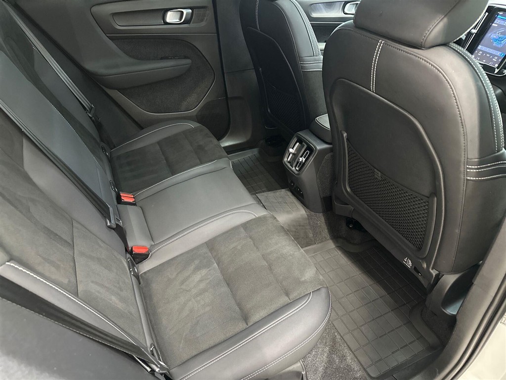 Volvo XC40 P6 Recharge Ultimate 231HK 5d Aut. - Image 13