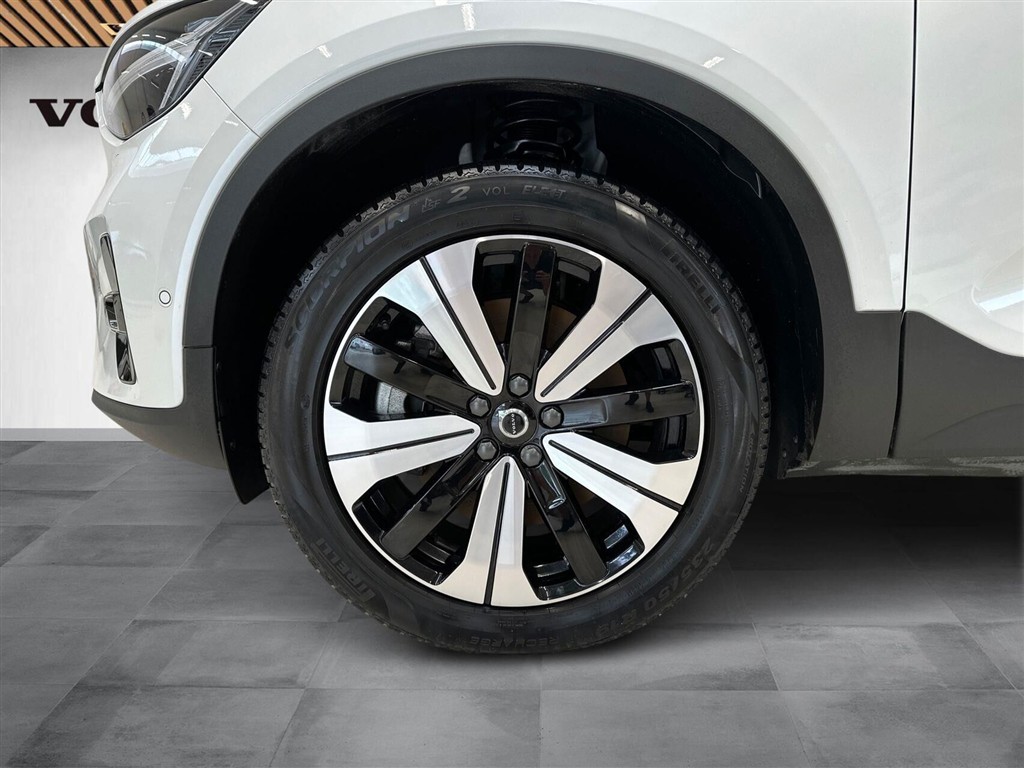 Volvo XC40 P6 Recharge Ultimate 231HK 5d Aut. - Image 20