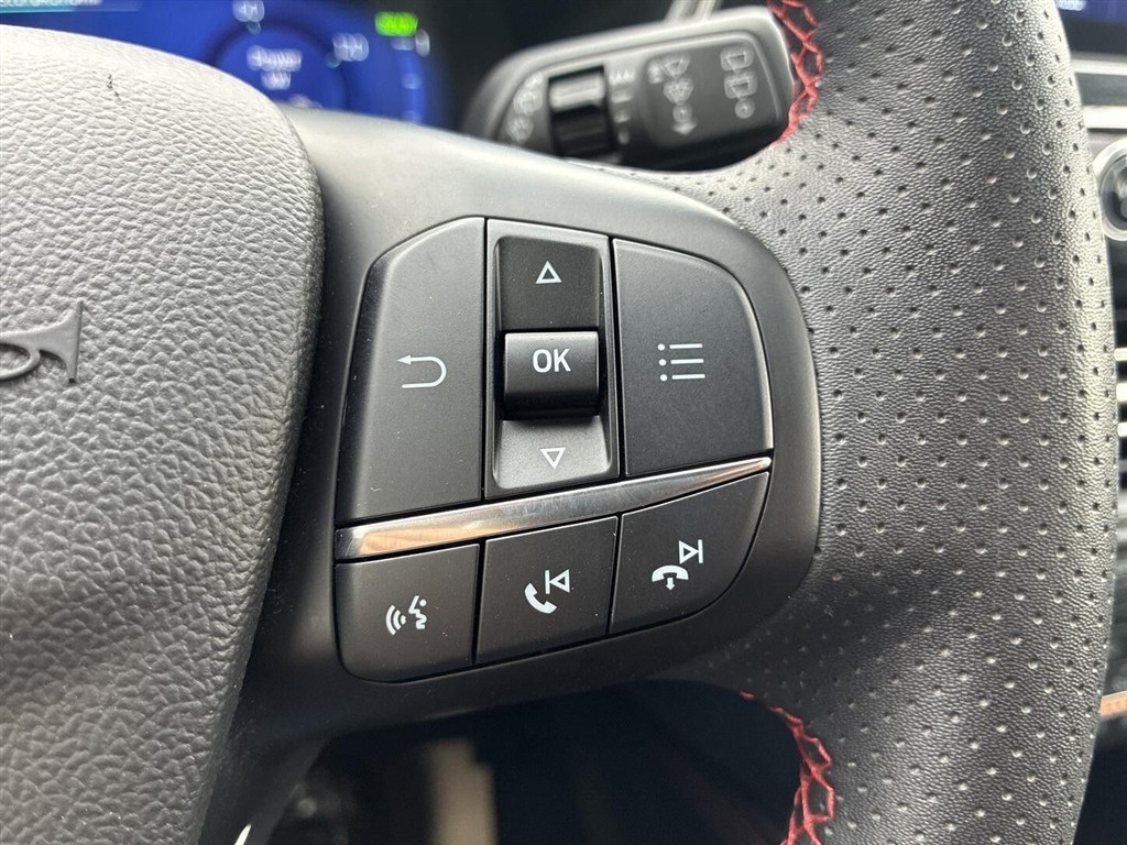 Ford Kuga 2,5 Plugin-hybrid ST-Line X CVT 225HK 5d Trinl. Gear - Image 13
