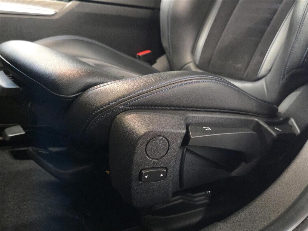 BMW 330i Touring 2,0 M-Sport Steptronic 258HK Stc 8g Aut. - Image 15