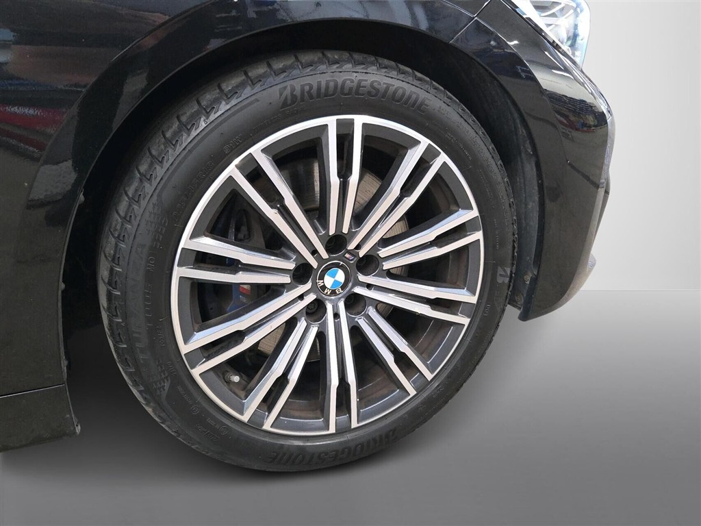 BMW 330i Touring 2,0 M-Sport Steptronic 258HK Stc 8g Aut. - Image 17