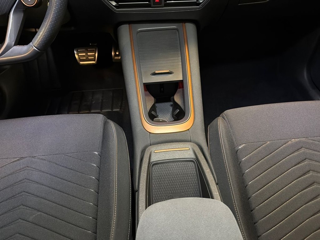 Cupra Born EL e-Boost 231HK 5d Aut. - Image 11