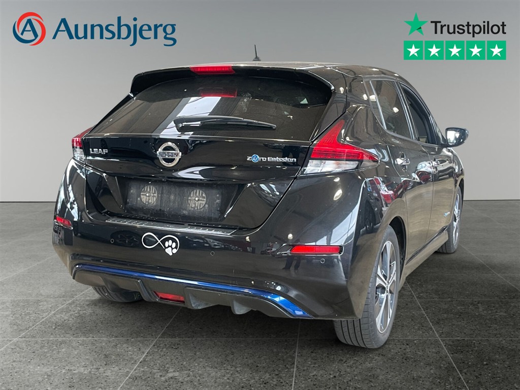 Nissan Leaf EL N-Connecta 40 kWh 150HK 5d Aut. - Image 3
