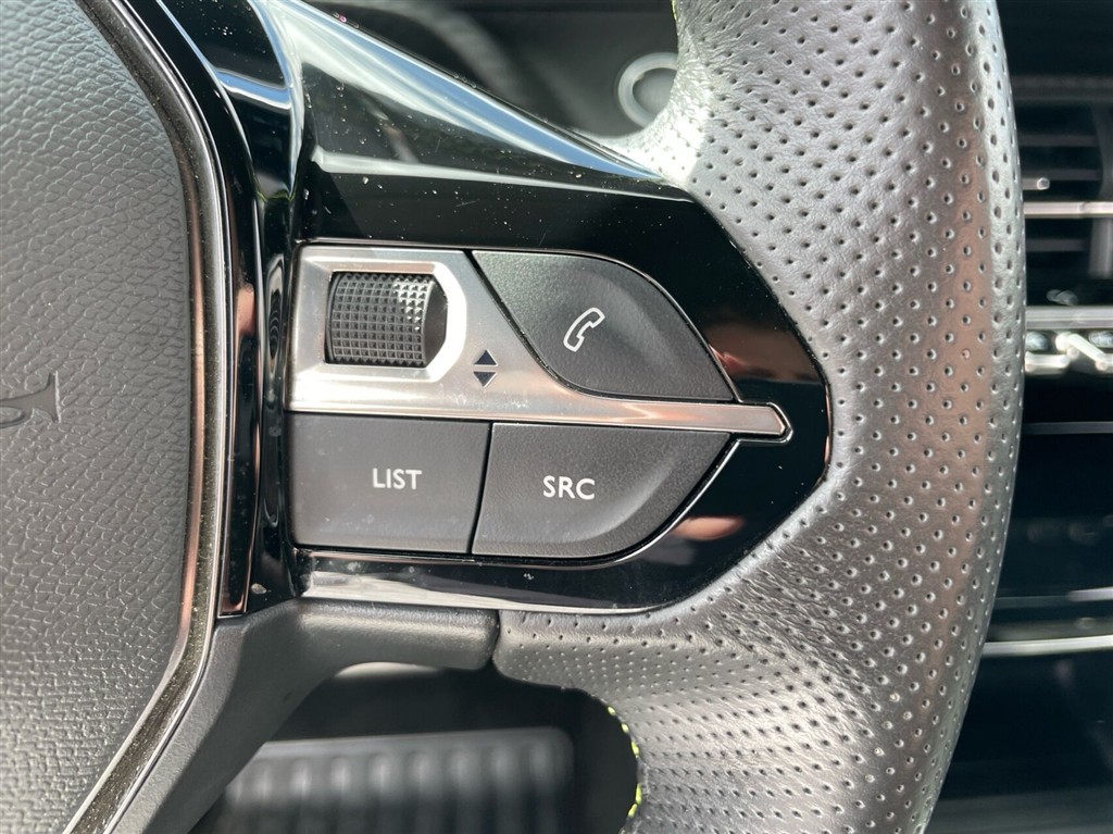 Peugeot e-2008 EL GT Premium 136HK 5d Aut. - Image 13