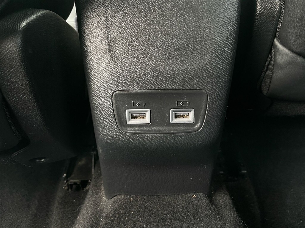 Peugeot e-2008 EL GT Premium 136HK 5d Aut. - Image 27