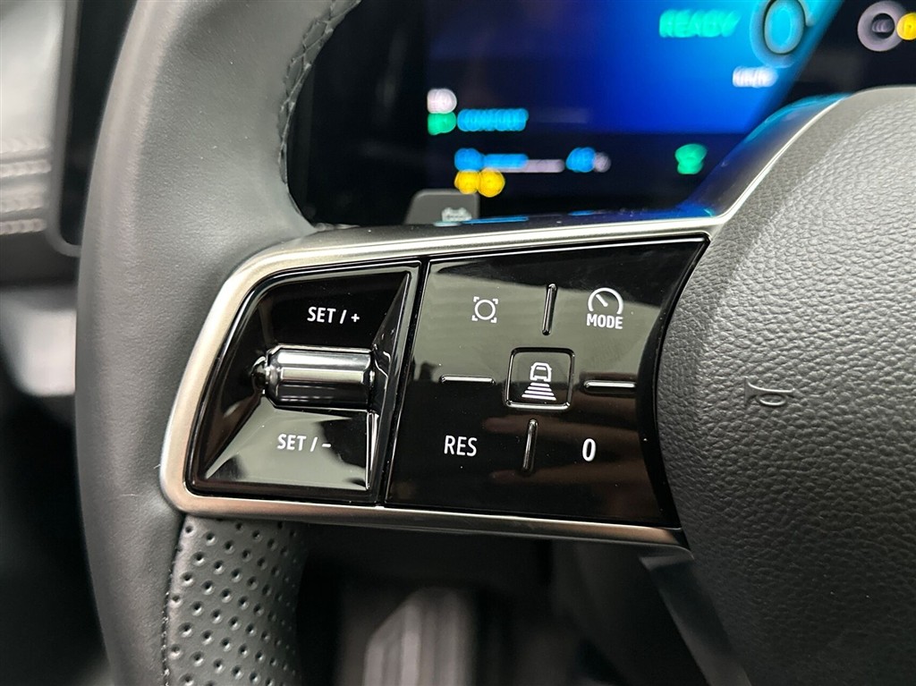 Renault Scénic E-TECH Iconic 220HK Aut. - Image 16