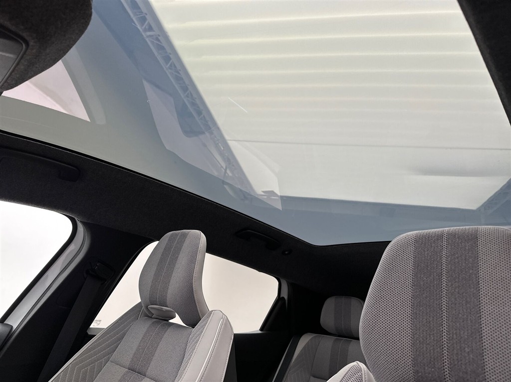 Renault Scénic E-TECH Iconic 220HK Aut. - Image 21