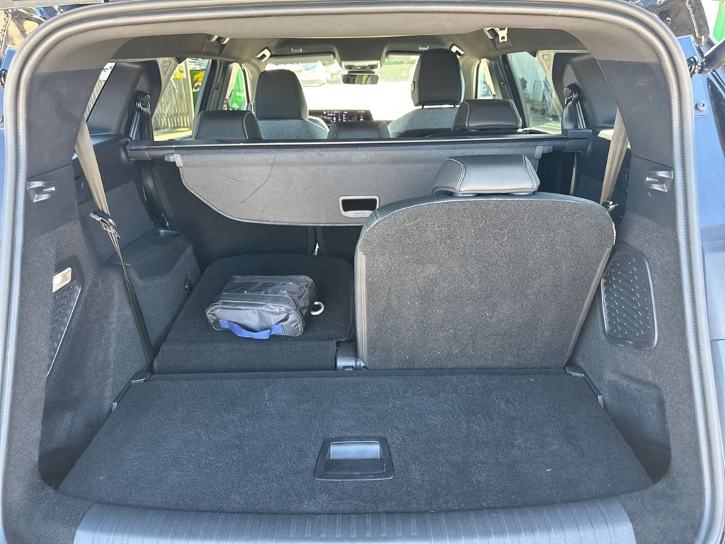 Peugeot e-5008 EL GT Pack 210HK 5d Aut. - Image 13