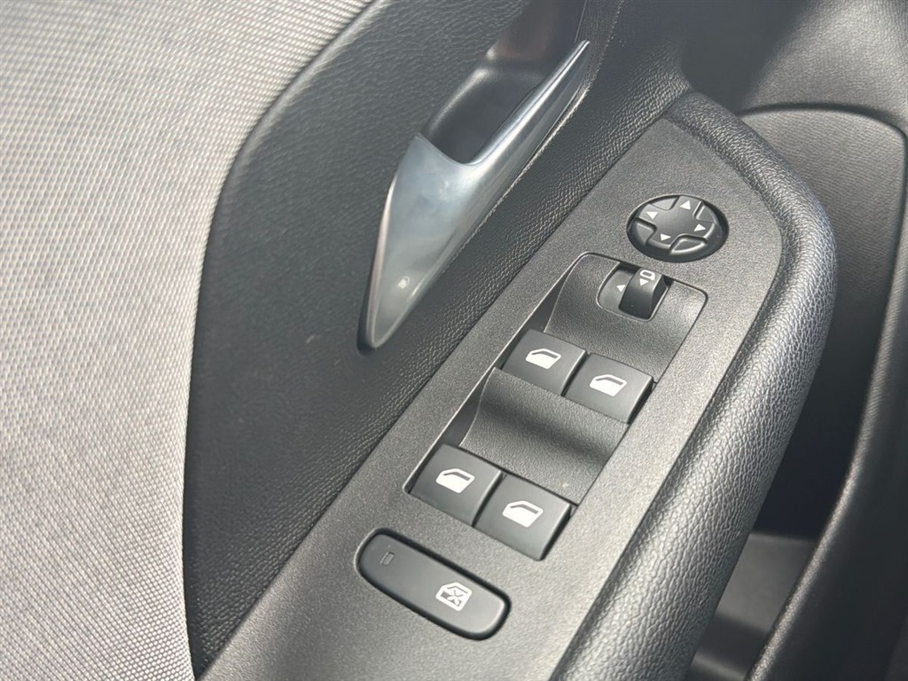 Opel Mokka-e EL Edition 156HK 5d Aut. - Image 17