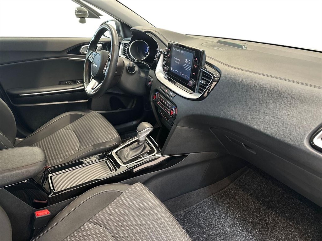 Kia Ceed SW 1,6 GDI PHEV Plugin-hybrid Prestige DCT 141HK Stc 6g Aut. - Image 10