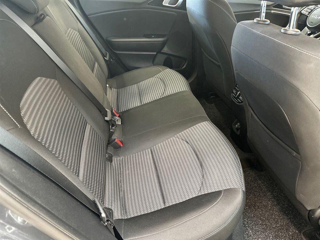 Kia Ceed SW 1,6 GDI PHEV Plugin-hybrid Prestige DCT 141HK Stc 6g Aut. - Image 12