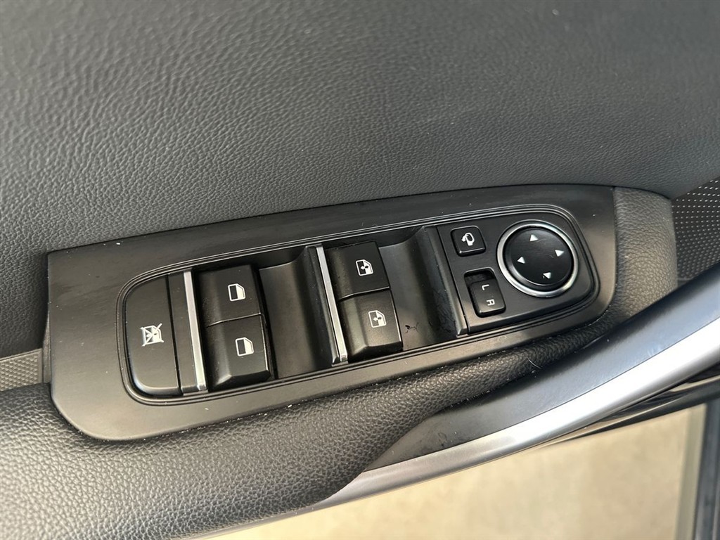 Kia Ceed SW 1,6 GDI PHEV Plugin-hybrid Prestige DCT 141HK Stc 6g Aut. - Image 16