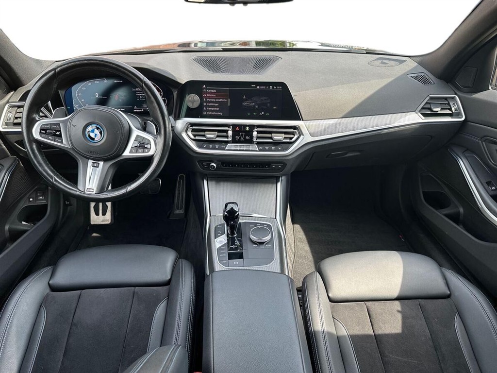 BMW 330e Touring 2,0 Plugin-hybrid M-Sport Steptronic 292HK Stc 8g Aut. - Image 8
