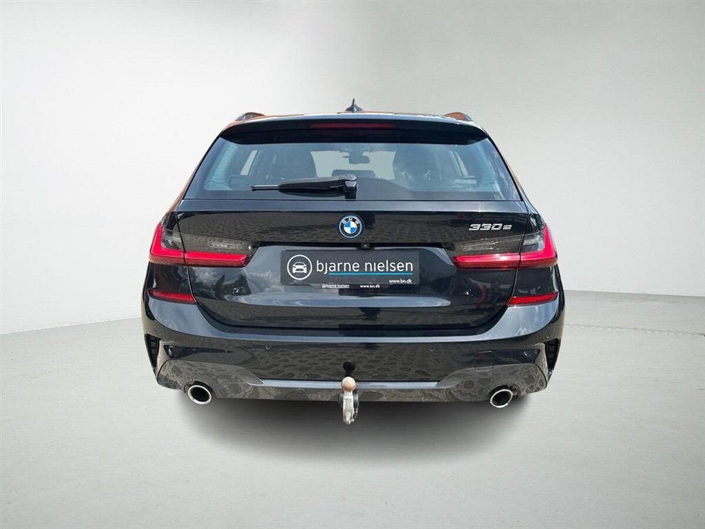 BMW 330e Touring 2,0 Plugin-hybrid M-Sport Steptronic 292HK Stc 8g Aut. - Image 5