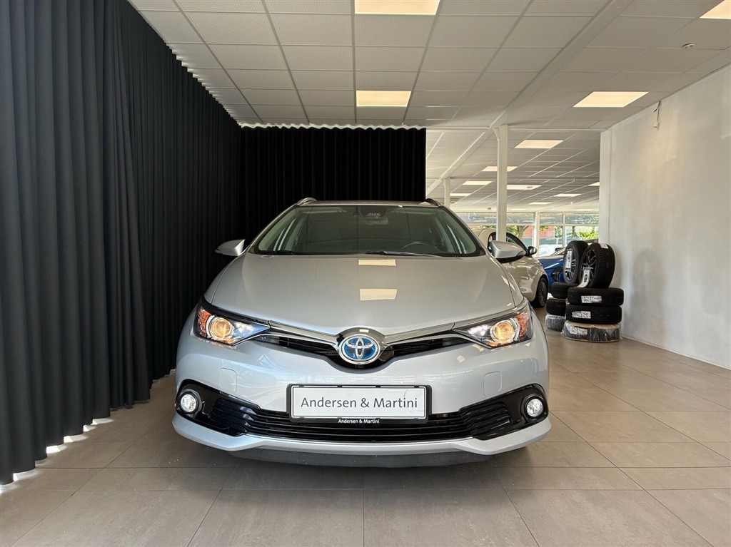 Toyota Auris Touring Sports 1,8 Hybrid H2 Comfort 136HK Stc Aut. - Image 26
