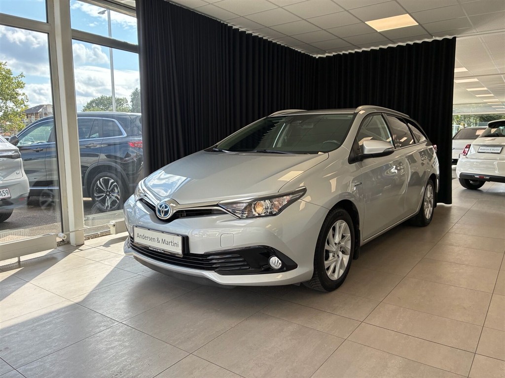 Toyota Auris Touring Sports 1,8 Hybrid H2 Comfort 136HK Stc Aut. - Image 29