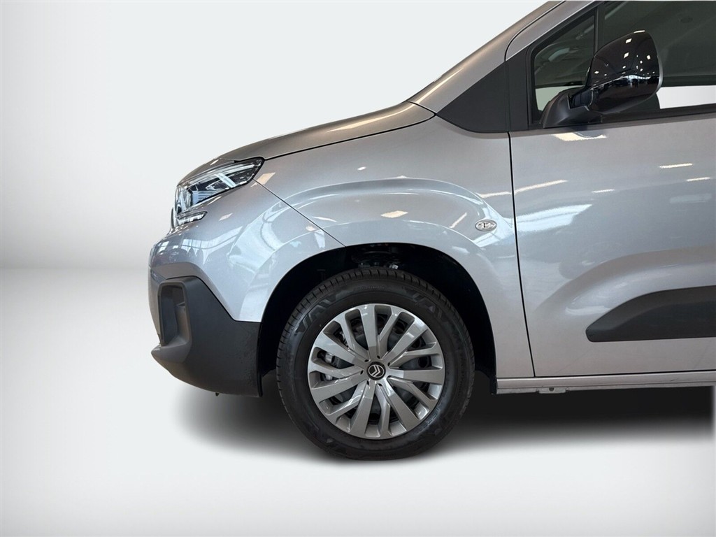 Citroën e-Berlingo EL Impress 136HK Aut. - Image 9