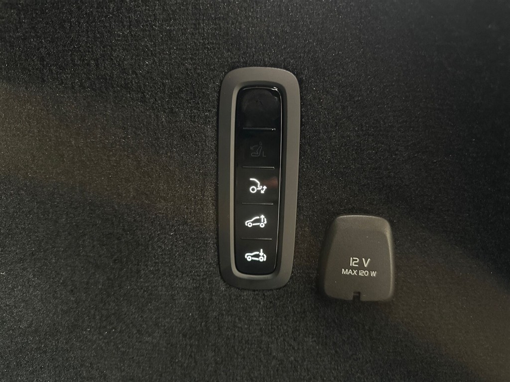 Polestar 3 EL Long Range Dual motor AWD 489HK 5d Aut. - Image 23