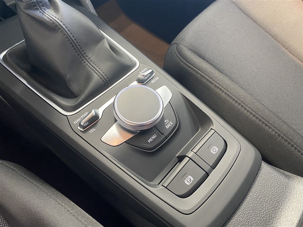 Audi Q2 1,0 30 TFSI Prestige 110HK 5d 6g - Image 18
