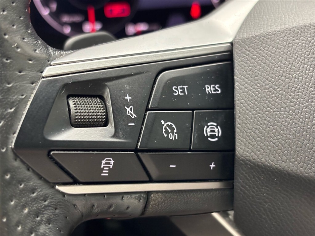 Seat Leon Sportstourer 1,5 e-TSI Mild hybrid FR DSG 150HK Stc 7g Aut. - Image 11