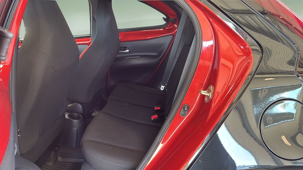 Toyota Aygo X 1,0 VVT-I Pulse Design 72HK 5d Aut. - Image 7