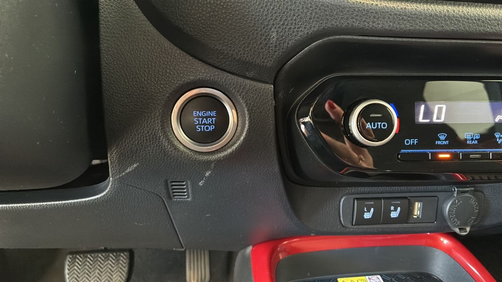 Toyota Aygo X 1,0 VVT-I Pulse Design 72HK 5d Aut. - Image 17