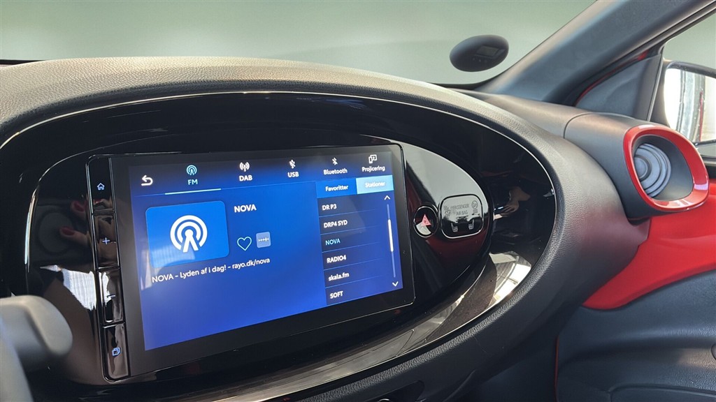 Toyota Aygo X 1,0 VVT-I Pulse Design 72HK 5d Aut. - Image 19