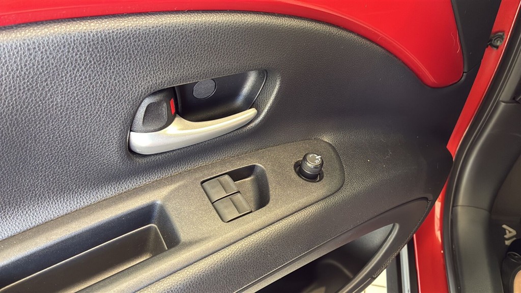 Toyota Aygo X 1,0 VVT-I Pulse Design 72HK 5d Aut. - Image 24