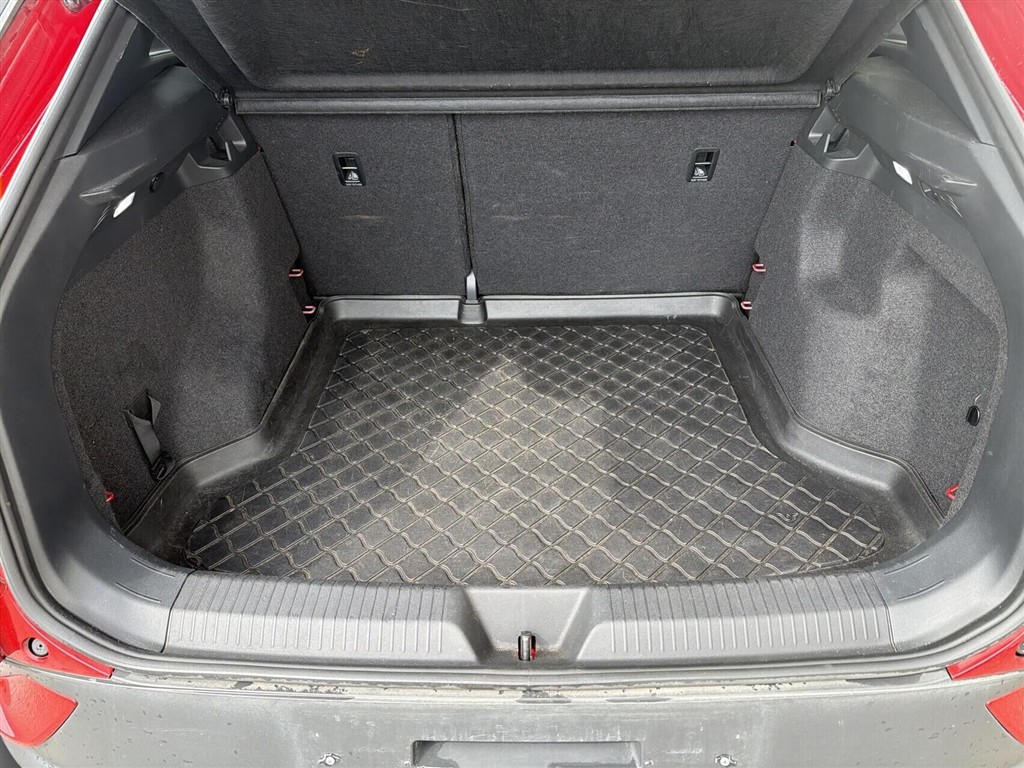 VW ID.4 EL Pro Performance 204HK 5d Aut. - Image 8
