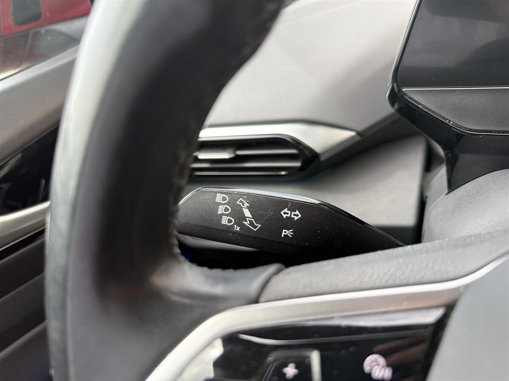 VW ID.4 EL Pro Performance 204HK 5d Aut. - Image 19