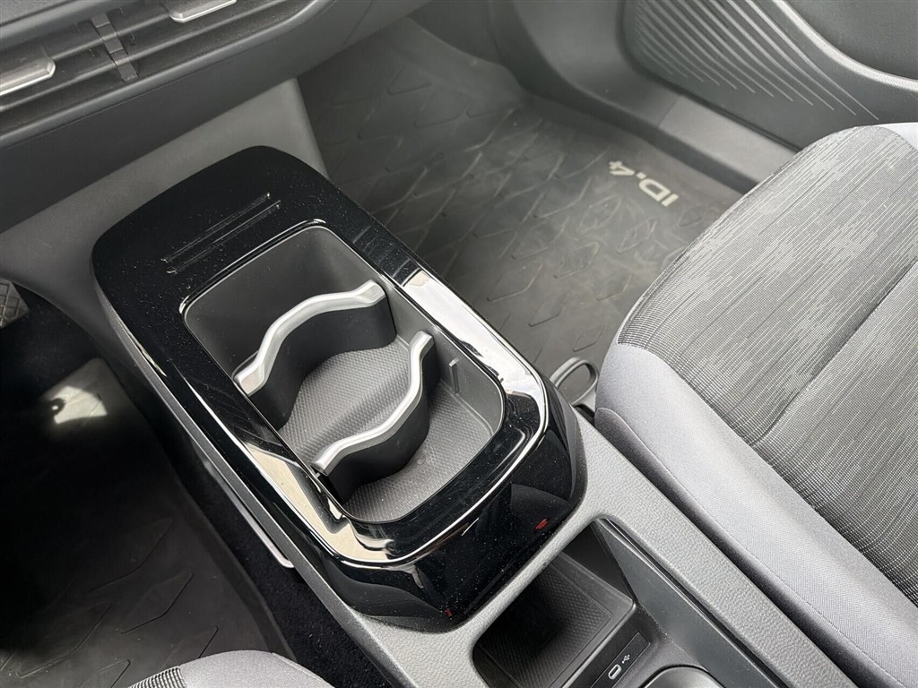 VW ID.4 EL Pro Performance 204HK 5d Aut. - Image 21