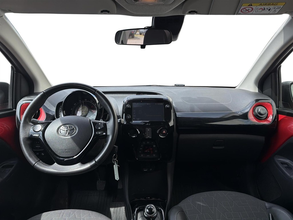 Toyota Aygo 1,0 VVT-I X-Clusiv X-Shift 72HK 5d Aut. - Image 6