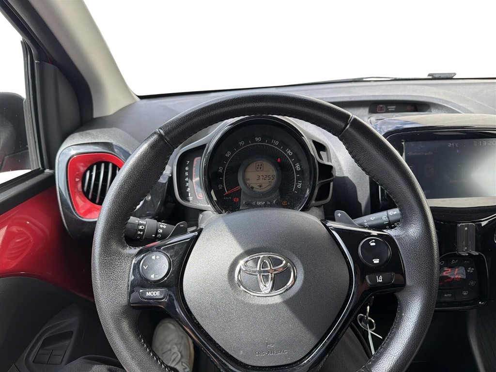 Toyota Aygo 1,0 VVT-I X-Clusiv X-Shift 72HK 5d Aut. - Image 12