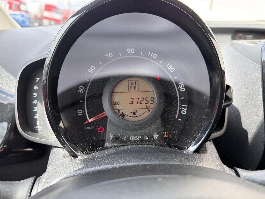 Toyota Aygo 1,0 VVT-I X-Clusiv X-Shift 72HK 5d Aut. - Image 13