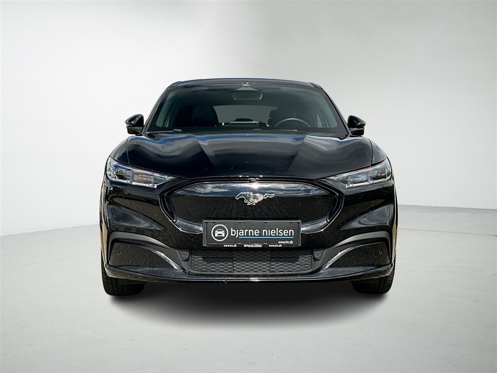 Ford Mustang Mach-E EL SR Premium AWD 269HK 5d Aut. - Image 6