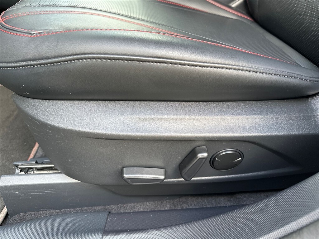 Ford Mustang Mach-E EL SR Premium AWD 269HK 5d Aut. - Image 19