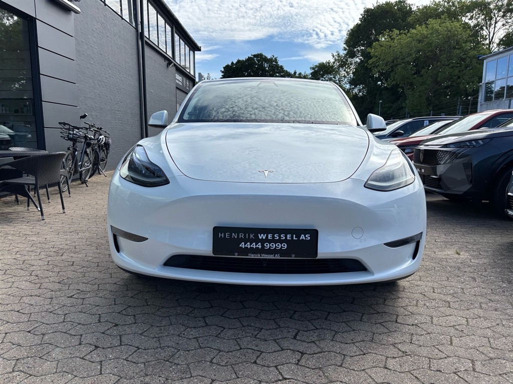 Tesla Model Y EL Long Range AWD 514HK 5d Aut. - Image 2