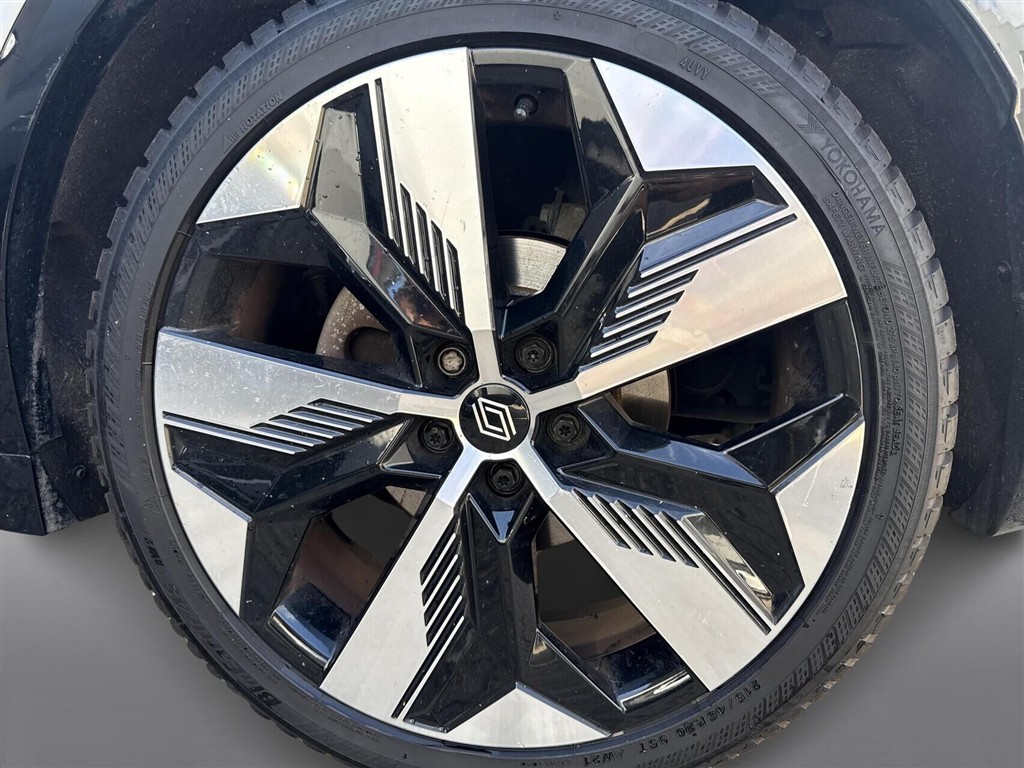 Renault Mégane E-TECH Techno 220HK 5d Aut. - Image 17