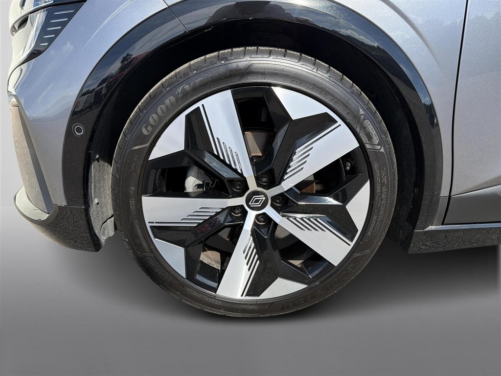 Renault Mégane E-TECH Techno 220HK 5d Aut. - Image 10