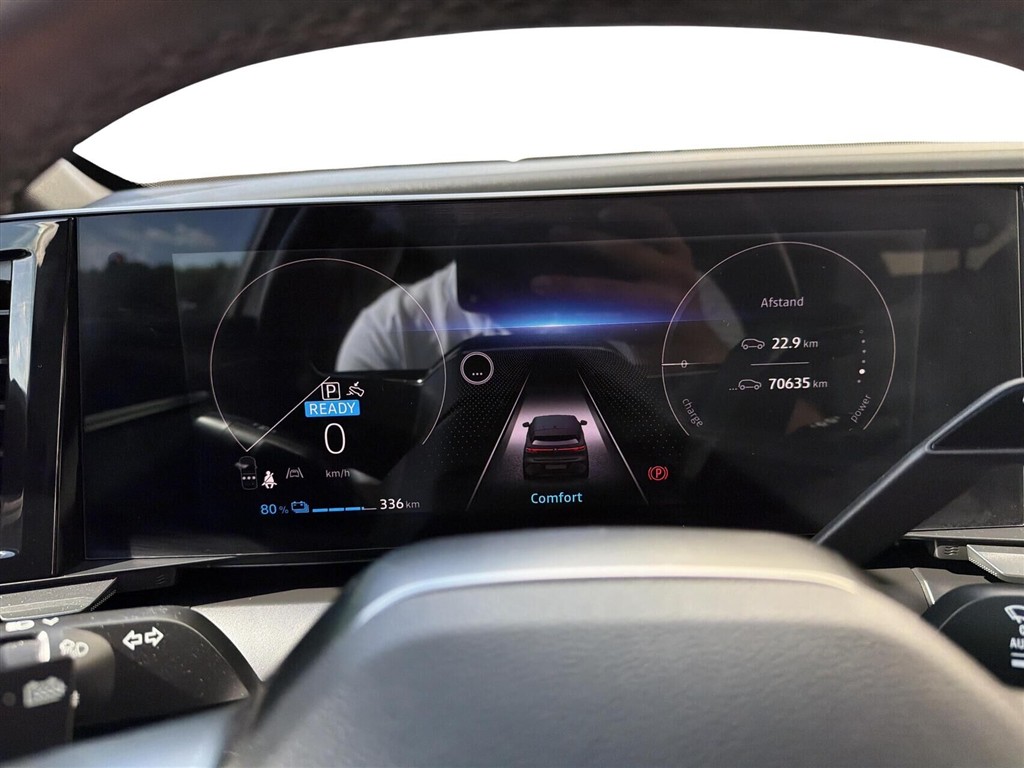 Renault Mégane E-TECH Techno 220HK 5d Aut. - Image 14