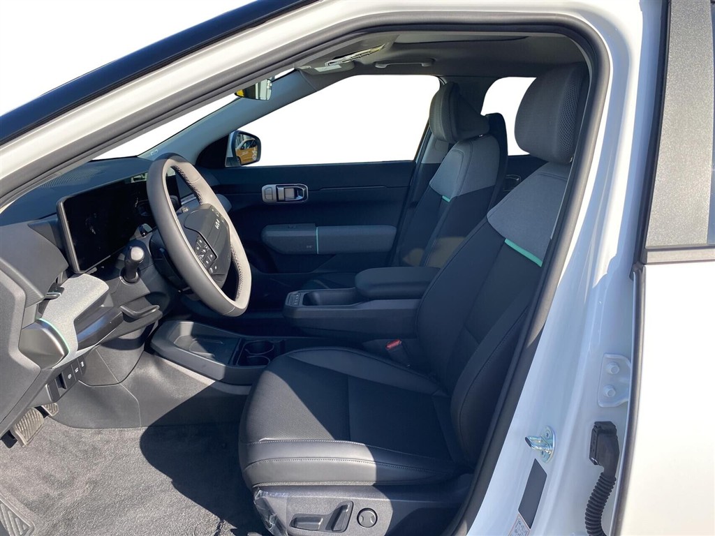 Kia EV4 Fastback Long Range Business Plus 204HK Aut. - Image 4