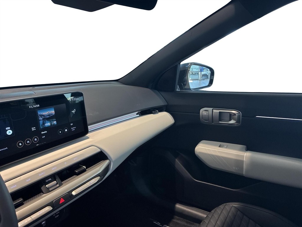 Kia EV4 Fastback Long Range GT-Line 204HK Aut. - Image 9